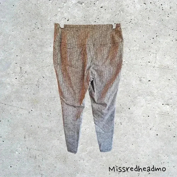 Worthington Pull-On Pants - Size 4 - Picture 2 of 4